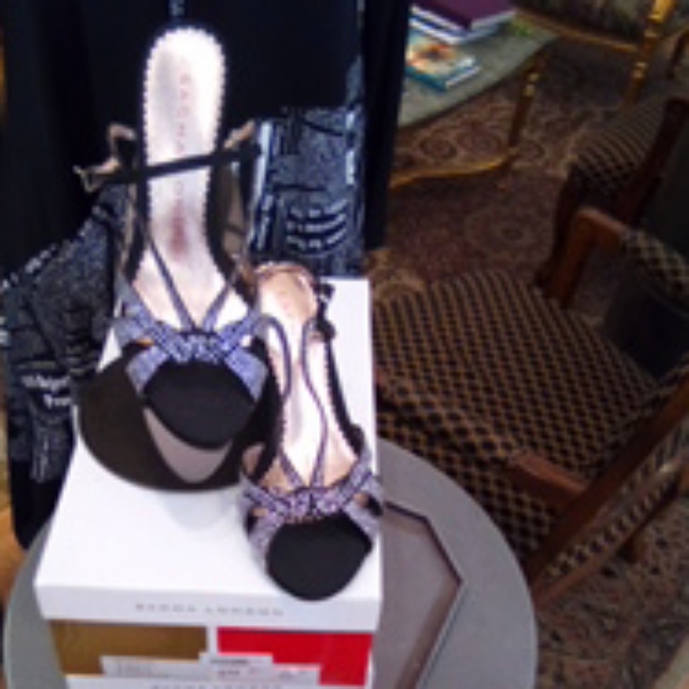 Shoes black with crystals
